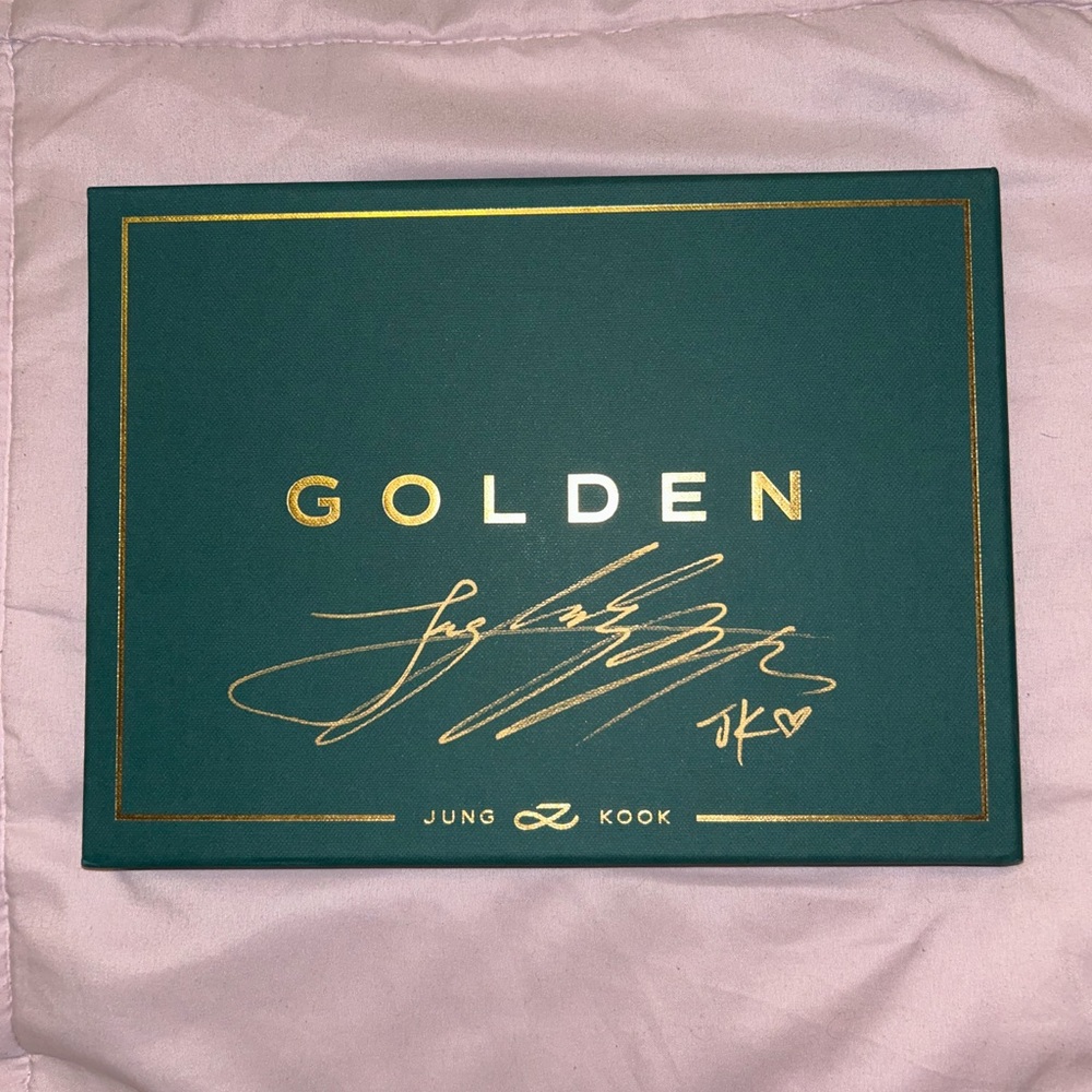Jungkook Signed Golden Album